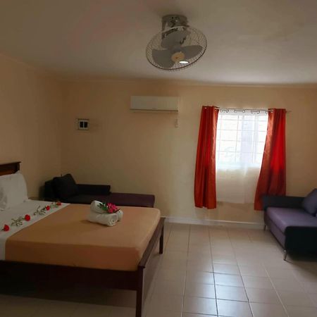 Villa Del Pueblo Inn Panglao Eksteriør billede