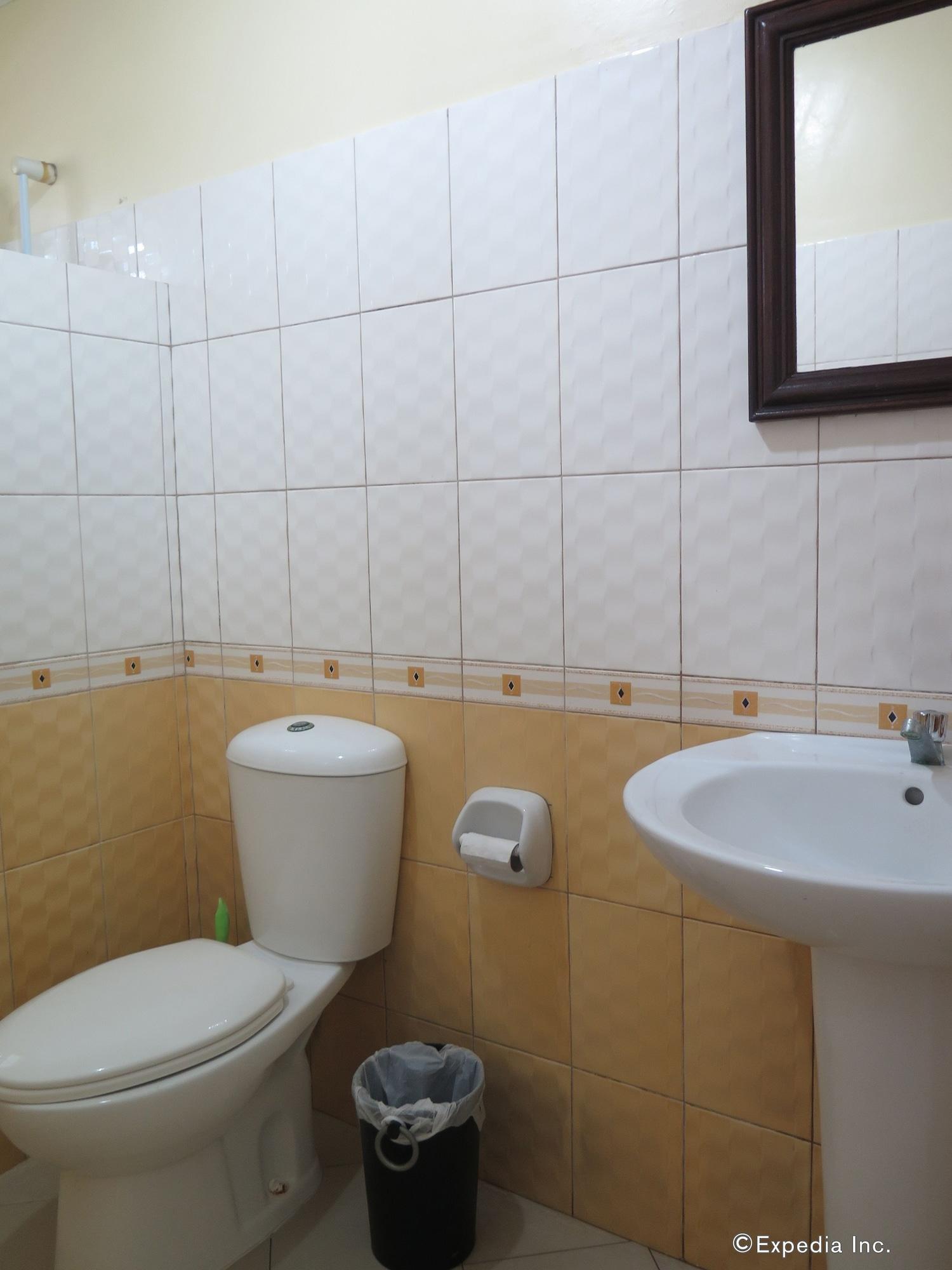 Villa Del Pueblo Inn Panglao Eksteriør billede
