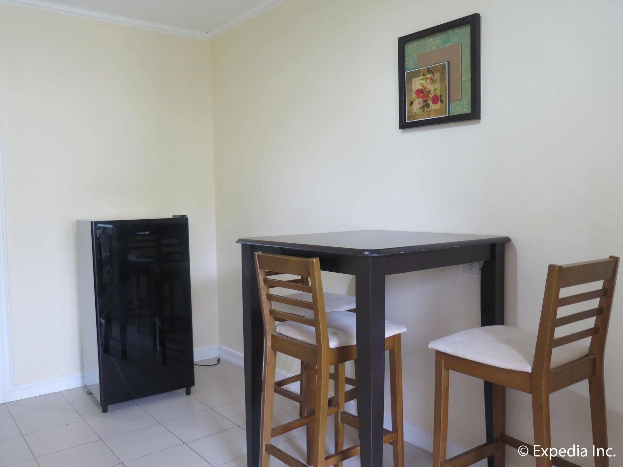 Villa Del Pueblo Inn Panglao Eksteriør billede